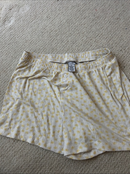 Dresses & Skirts - Women’s Yellow Floral Ribbed Mini Skirt